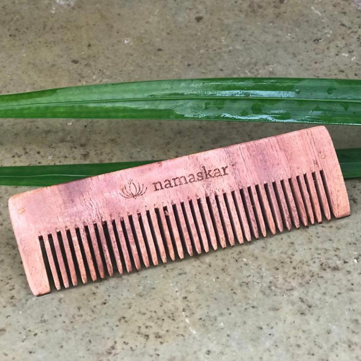 JOY | 5" Pocket Neem wood comb